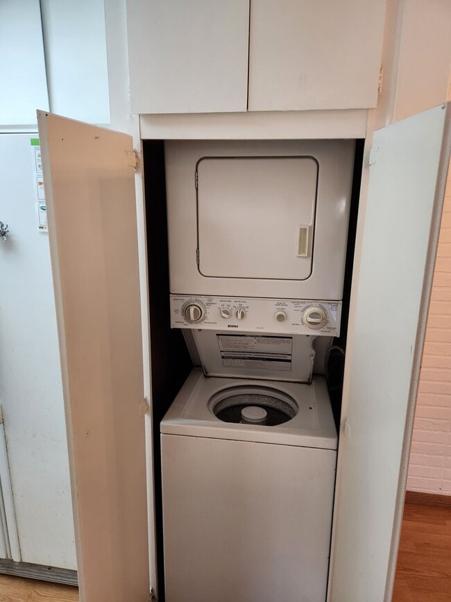 Building Photo - 3 Bed Condo in Rancho Bernardo