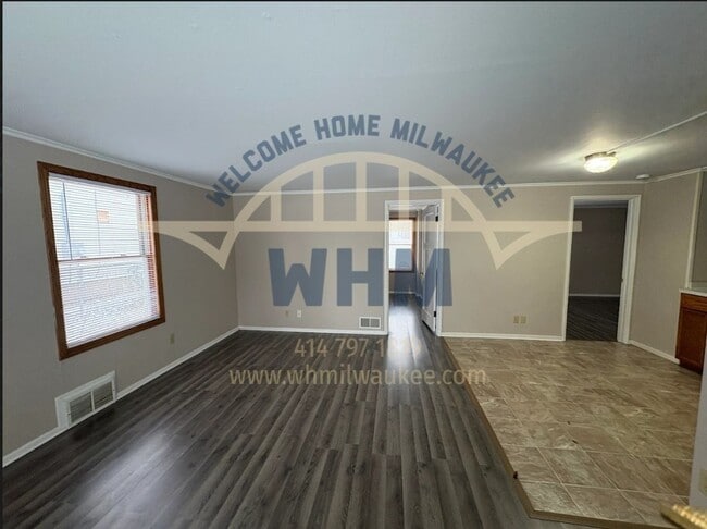 Primary Photo - 4508 W Crawford Ave