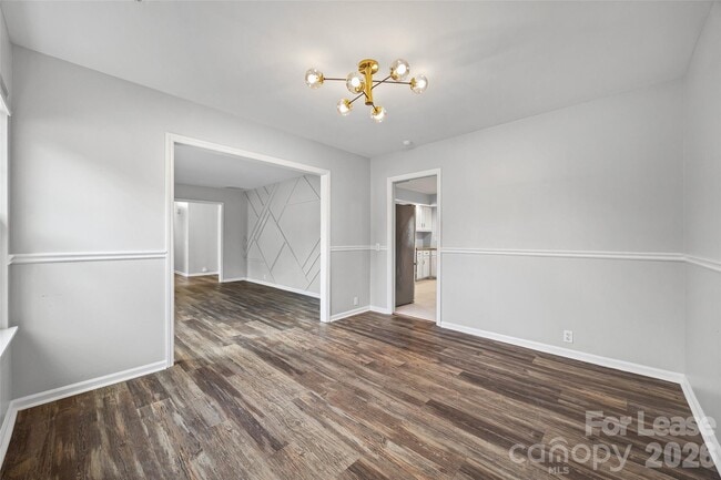 Building Photo - 11501 Winding Way Rd