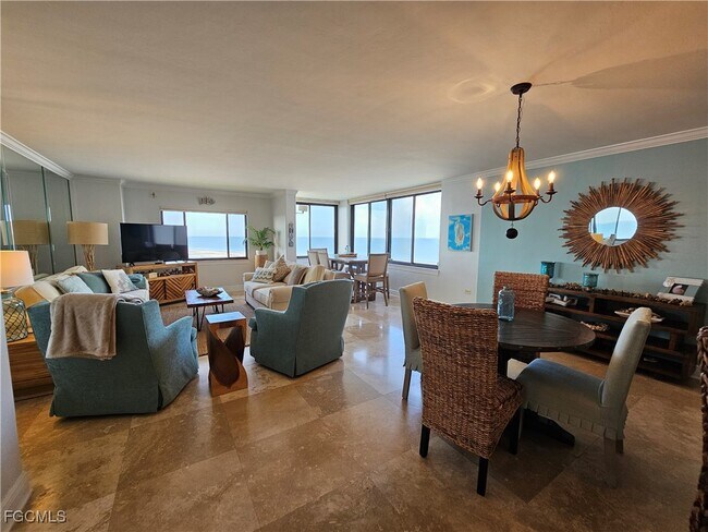 Building Photo - 6672 Estero Blvd