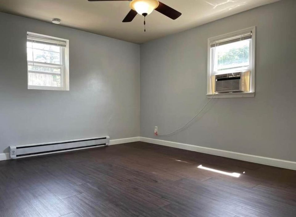 Building Photo - 6383 Everest Dr