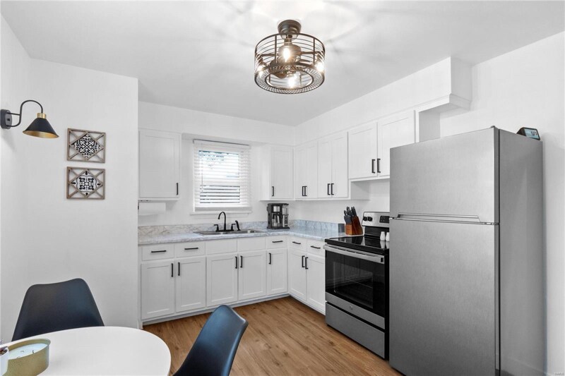 Building Photo - 205 N 28th St