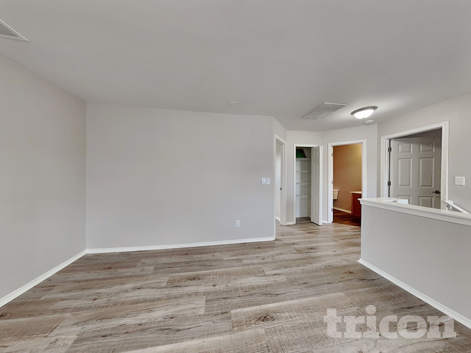 Building Photo - 8144 Rosberg Ln