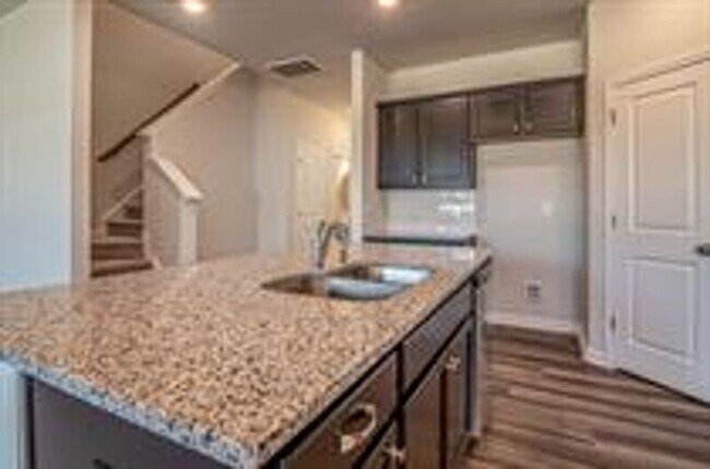 Building Photo - 1054 Gentle Reed Dr