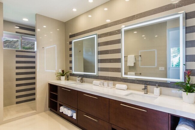 Building Photo - 224 Ka'alawai Place
