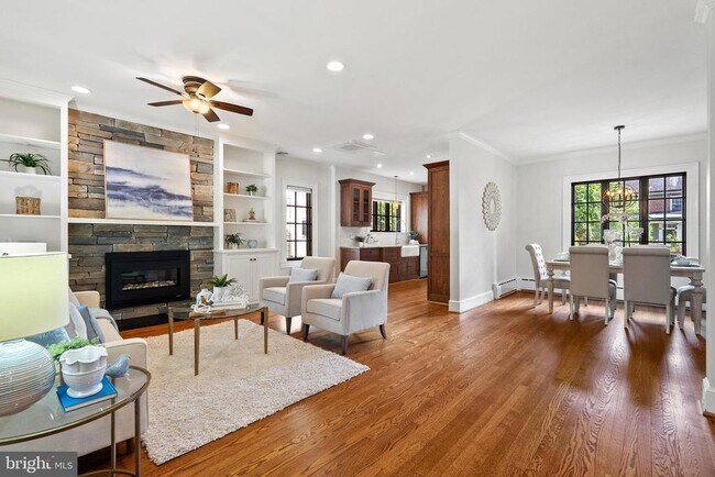 Primary Photo - 200 Summers Dr