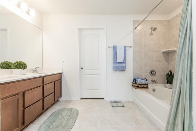 Building Photo - 25442 Cartington Ln