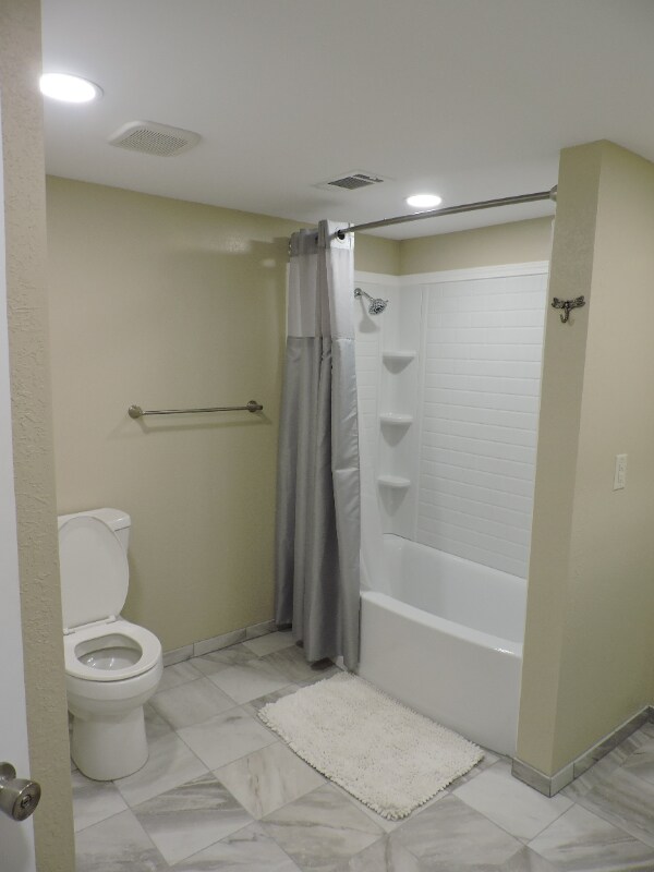 Building Photo - 1 Wildlife Club Ln