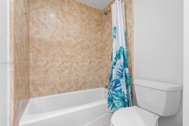 Building Photo - 401 69th St