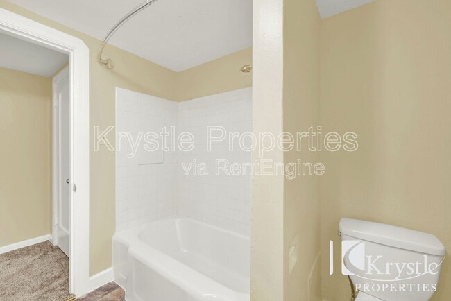 Building Photo - 1029 Sutter St