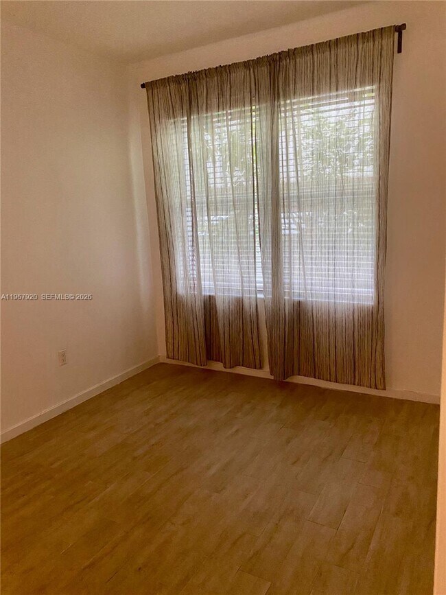 Building Photo - 1611 Meridian Ave