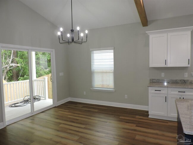 Building Photo - 1451 Madelyn Wds Dr