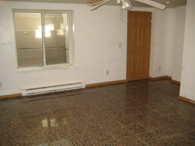 Building Photo - 6763 Hammersley Rd
