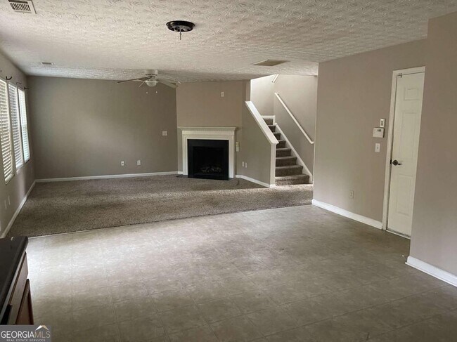 Building Photo - 5549 Sable Way