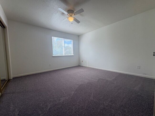 Building Photo - 5836 Caribbean Cir