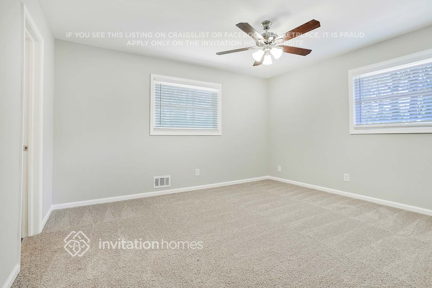 Building Photo - 2074 Troutdale Dr