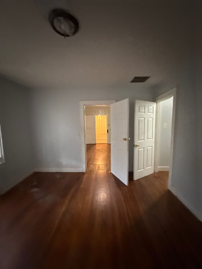 Building Photo - 719 Craft Rd