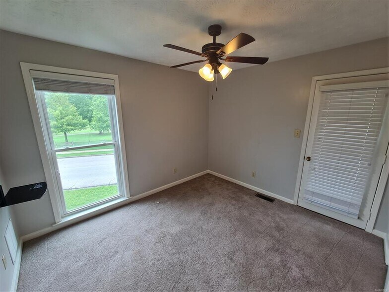 Building Photo - 1601 Cobblestone Ct