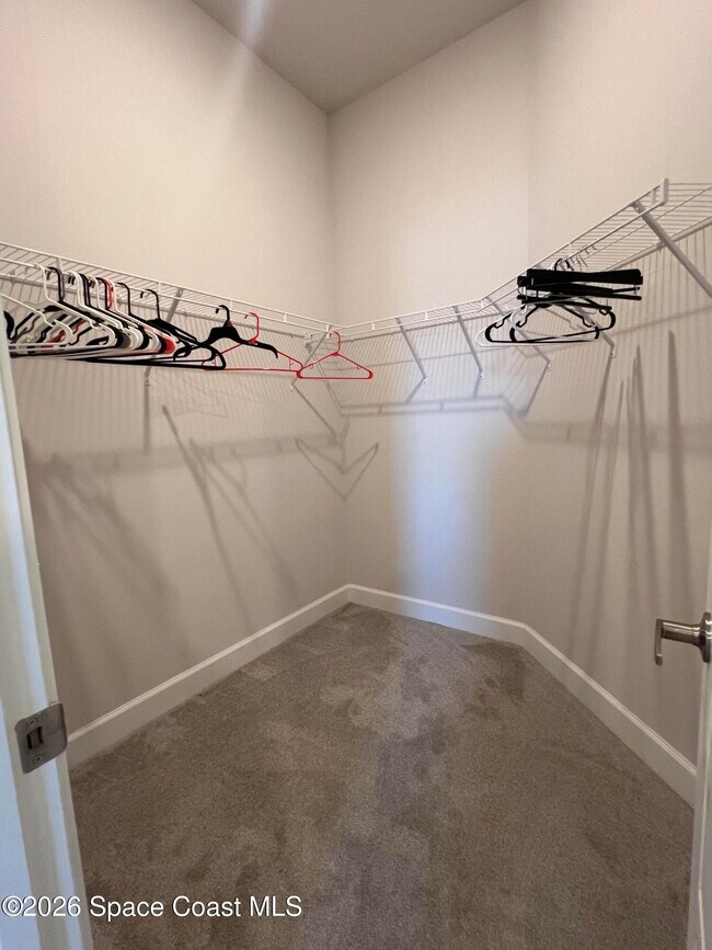 Building Photo - 1843 Middlebury Drive