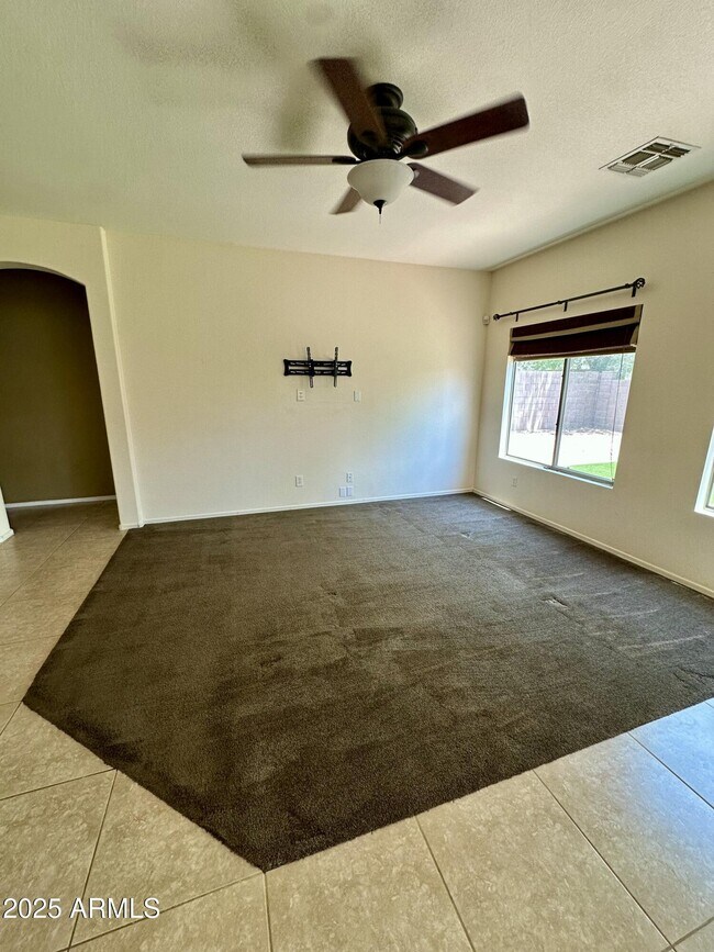 Building Photo - 6425 S Kimberlee Way