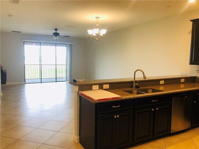 Building Photo - 1251 Long Cove Loop