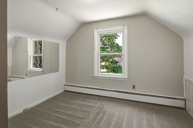 Building Photo - 25433 McDonald St