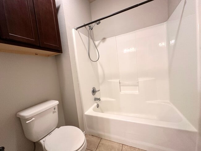 Building Photo - 3120 112th St