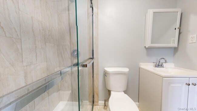 Building Photo - 85-18 Lefferts Blvd