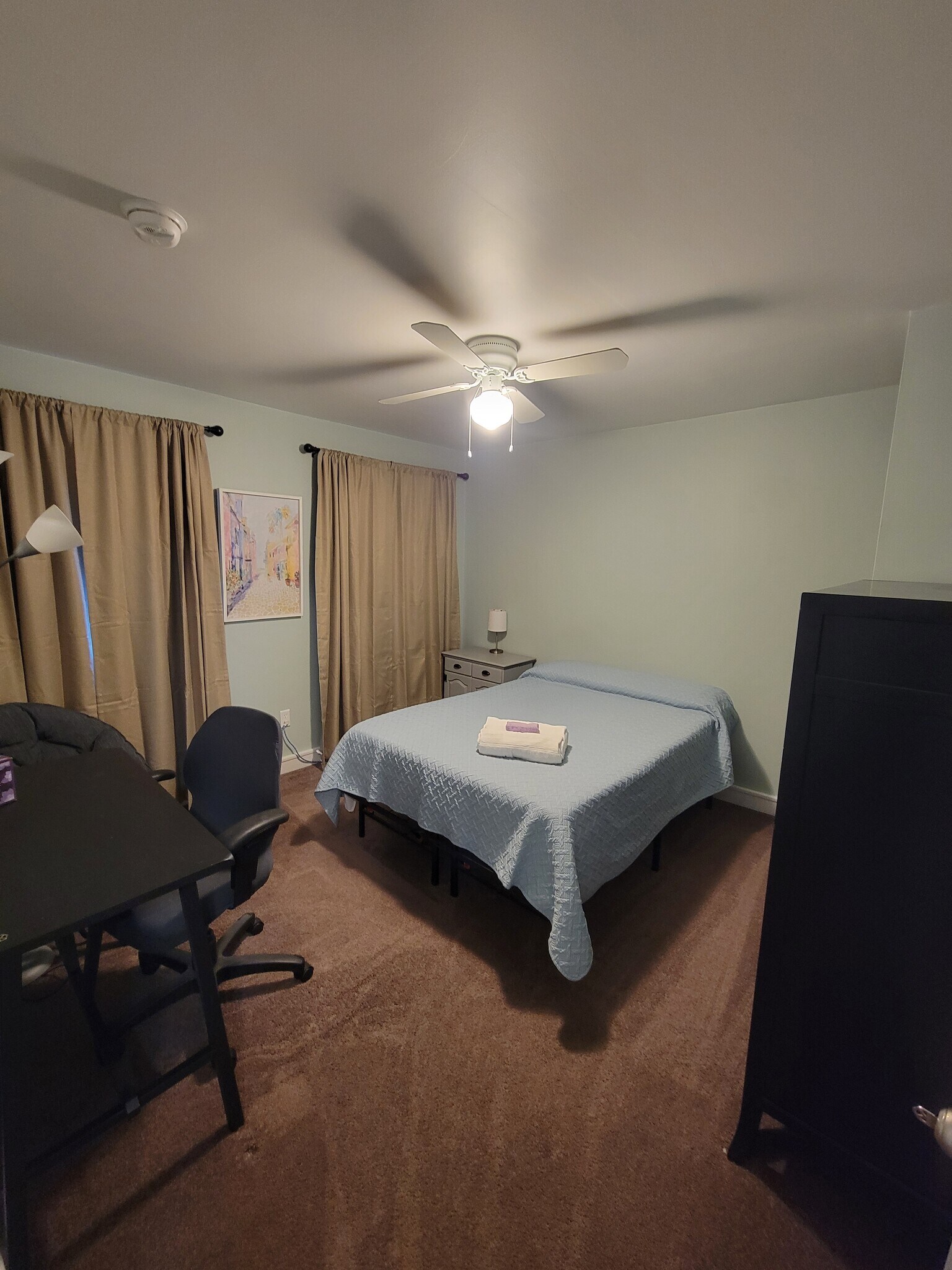 Bedroom (2) - 1628 Bell Ave