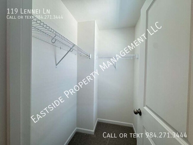 Building Photo - 119 Lennei Ln