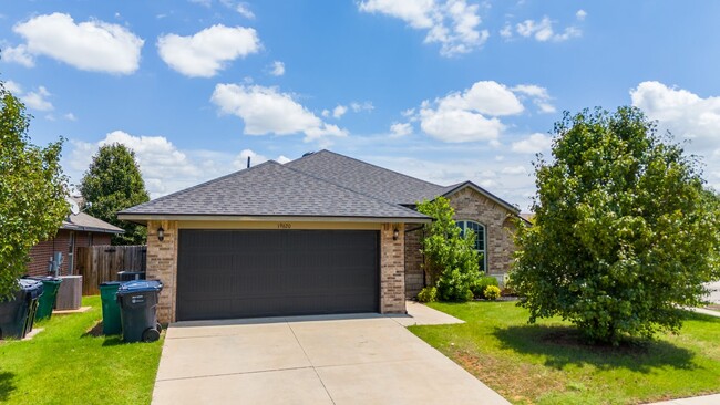 Building Photo - Rent to Own in Edmond!