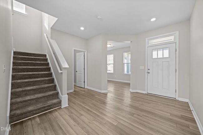 Building Photo - 252 Rio Grande Ln