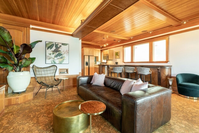 Building Photo - 3202 N 7th St