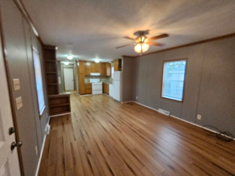 Building Photo - 32 Bramblewood Rd