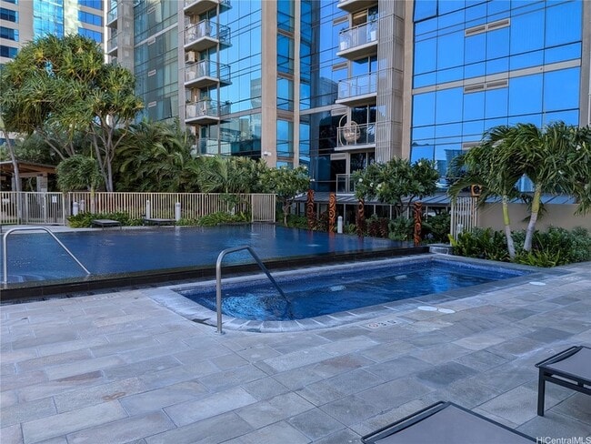 Building Photo - 1200 Queen Emma St