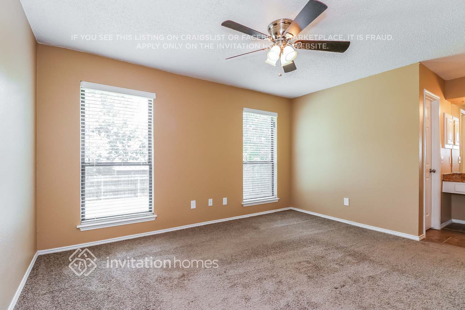 Building Photo - 6473 Green Ridge Dr