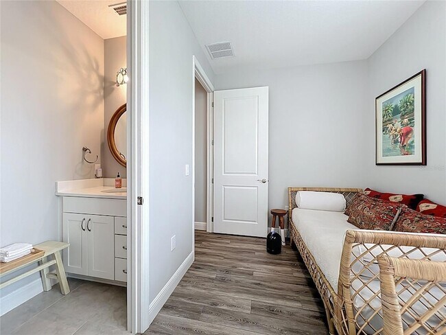 Building Photo - 10224 South Bay Lake Rd