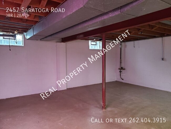 Building Photo - 2457 Saratoga Rd