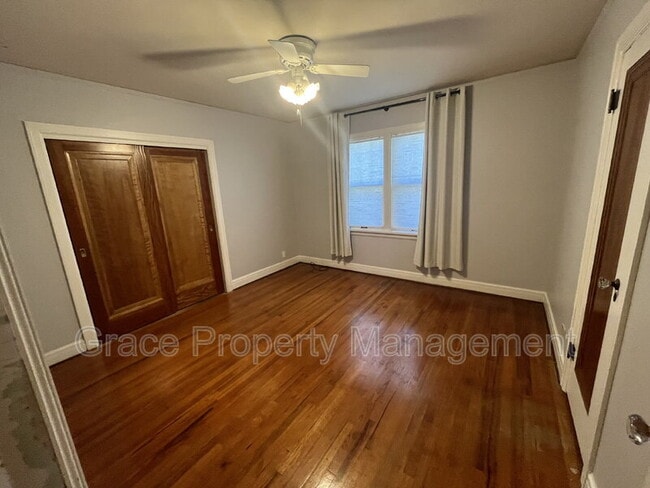 Building Photo - 343 S Clarkson St