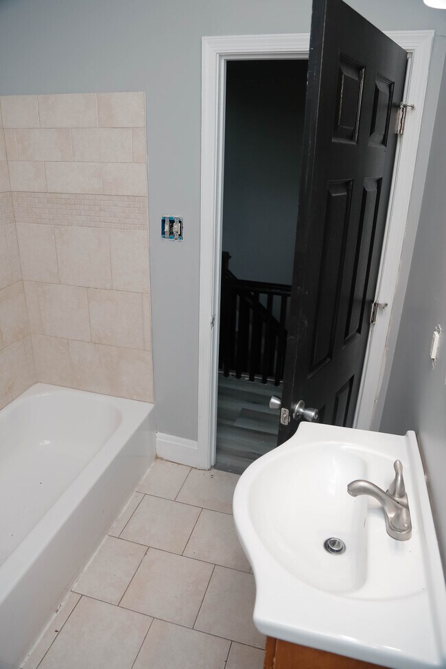 Bathroom 3 - 4231 Nicholas Ave