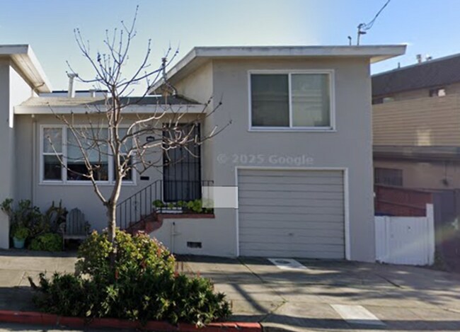 Building Photo - N6522