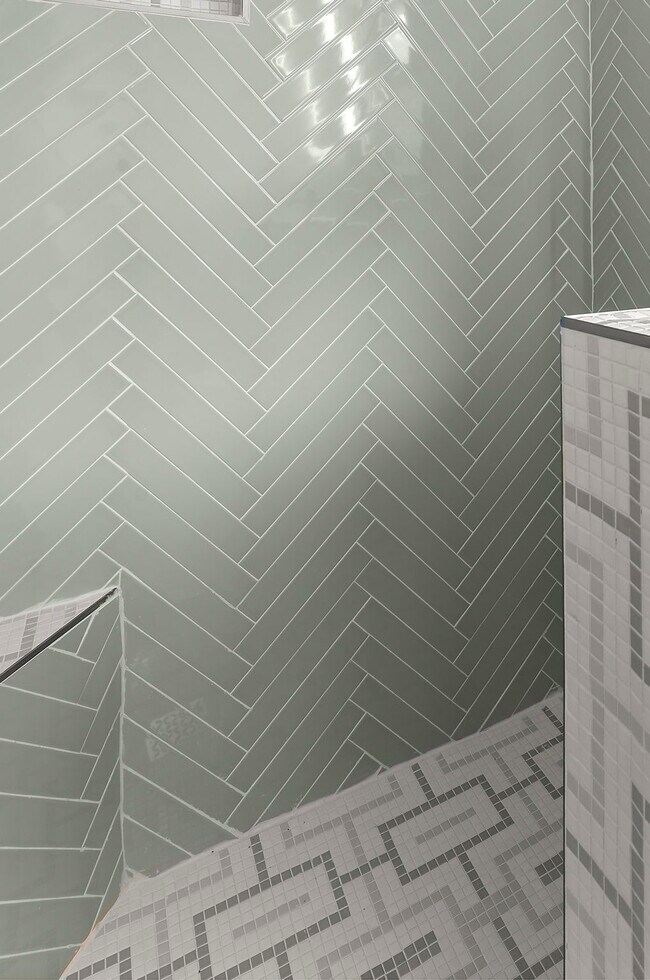 Building Photo - 774 Creekside Dr