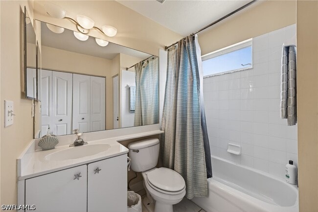 Building Photo - 705 Luisa Ln