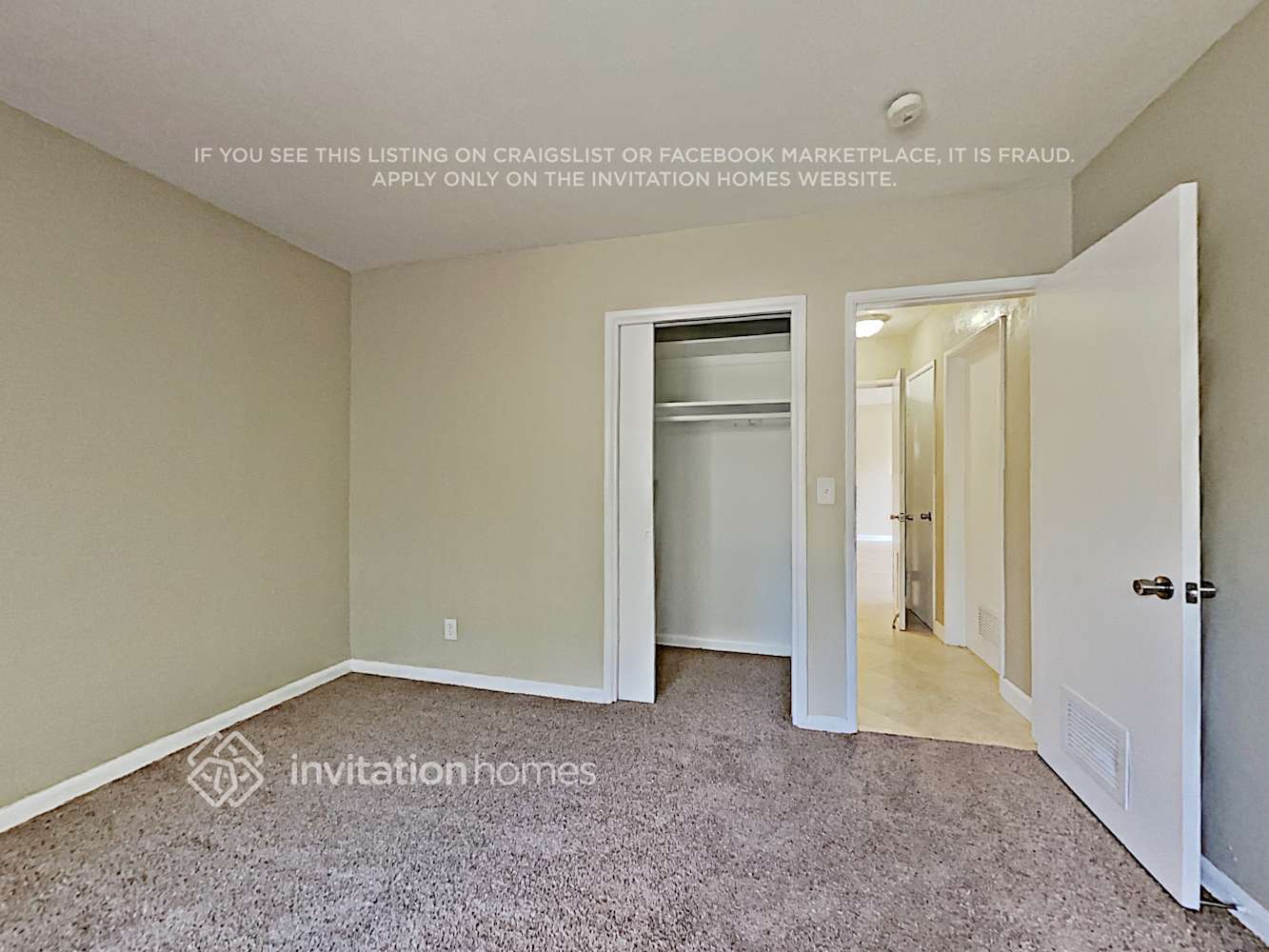Building Photo - 2720 SW 15th Ct