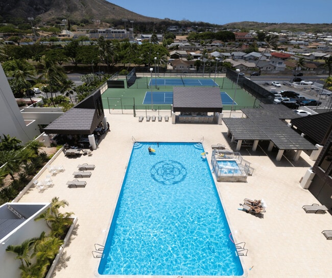 Building Photo - 500 Lunalilo Home Rd