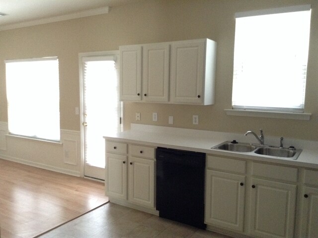 Building Photo - 3346 Cherrybrook Dr