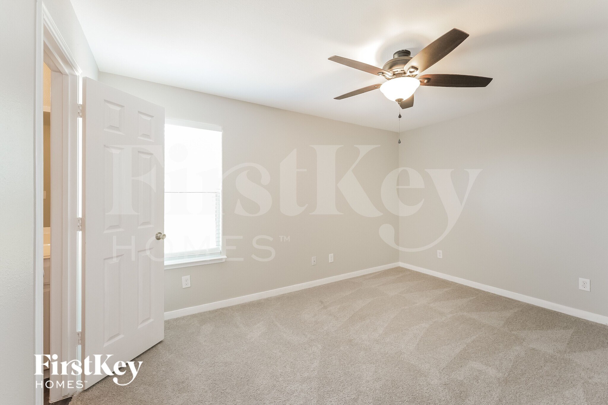 Building Photo - 7111 Lilac Manor Ln