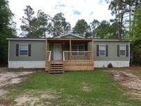 Building Photo - 8415 Verano St