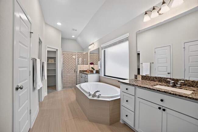 Building Photo - 1904 Woolsey Wy