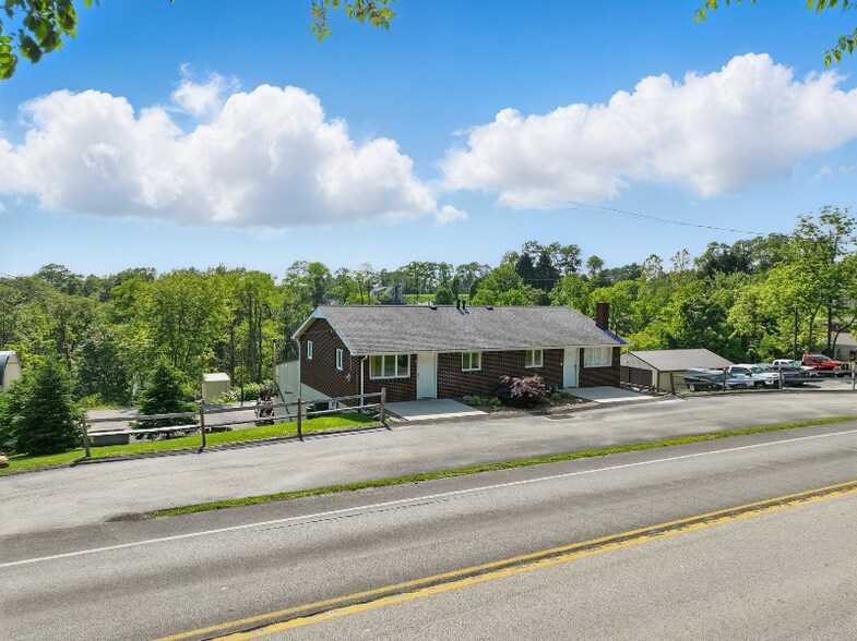 Building Photo - 1490 Clay Pike